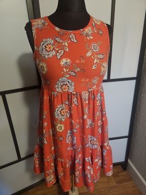 Floral Sleeveless Tiered Dress in Coral
